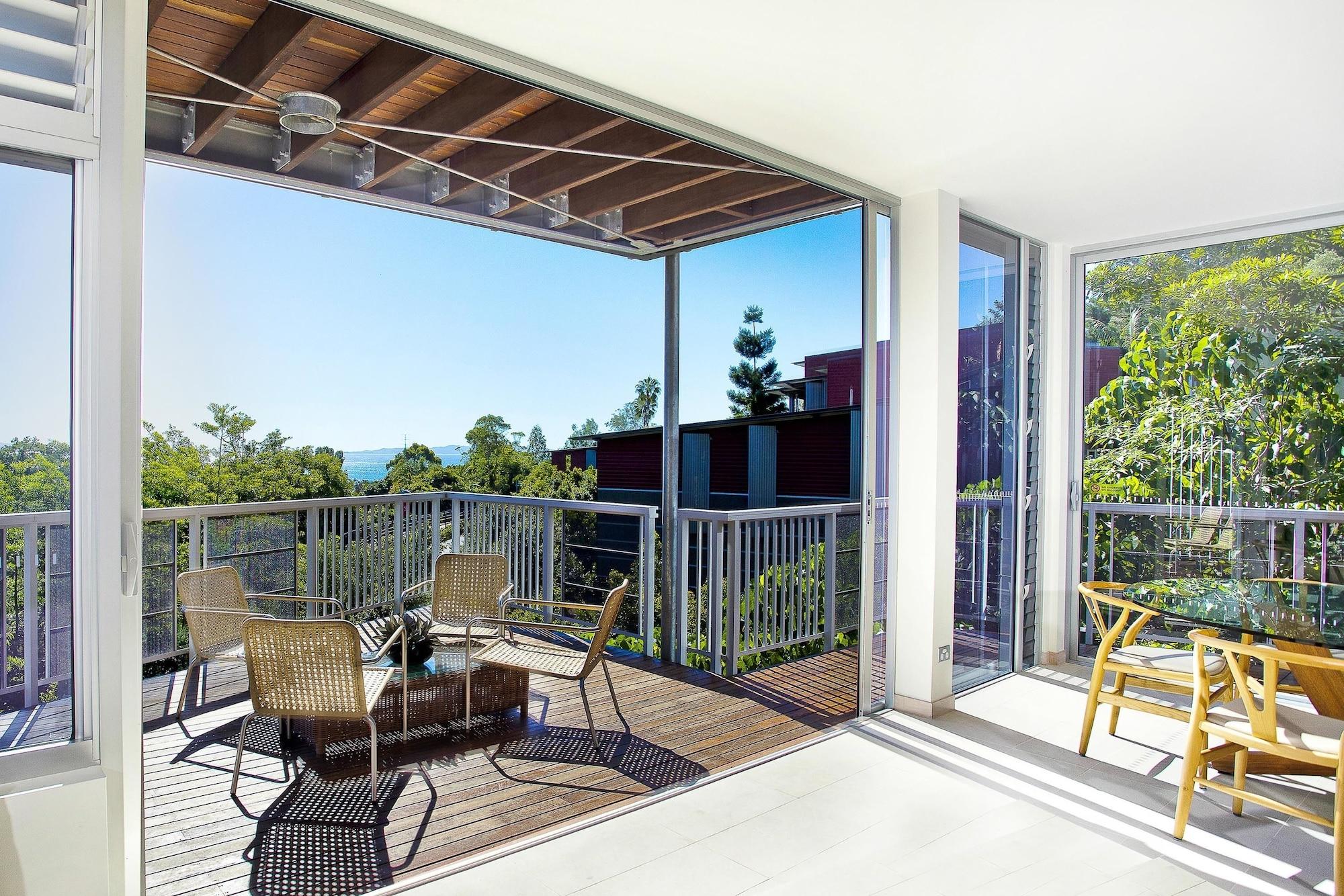 Peppers Noosa Resort And Villas Екстер'єр фото A balcony