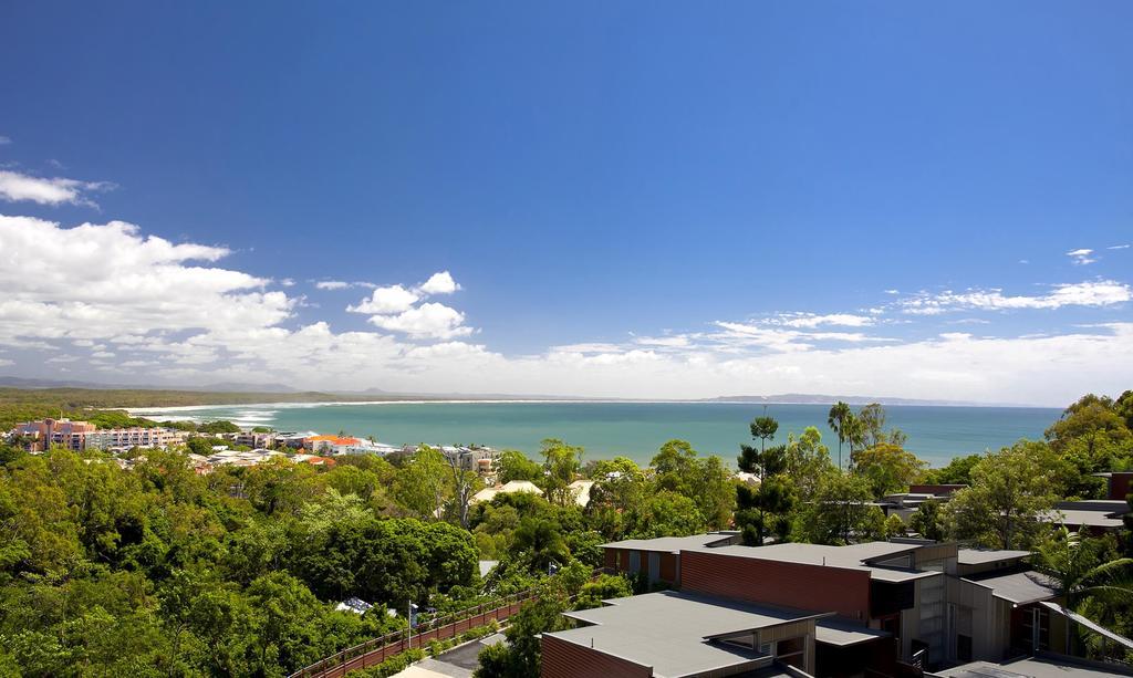 Peppers Noosa Resort And Villas Екстер'єр фото View of the bay from the west