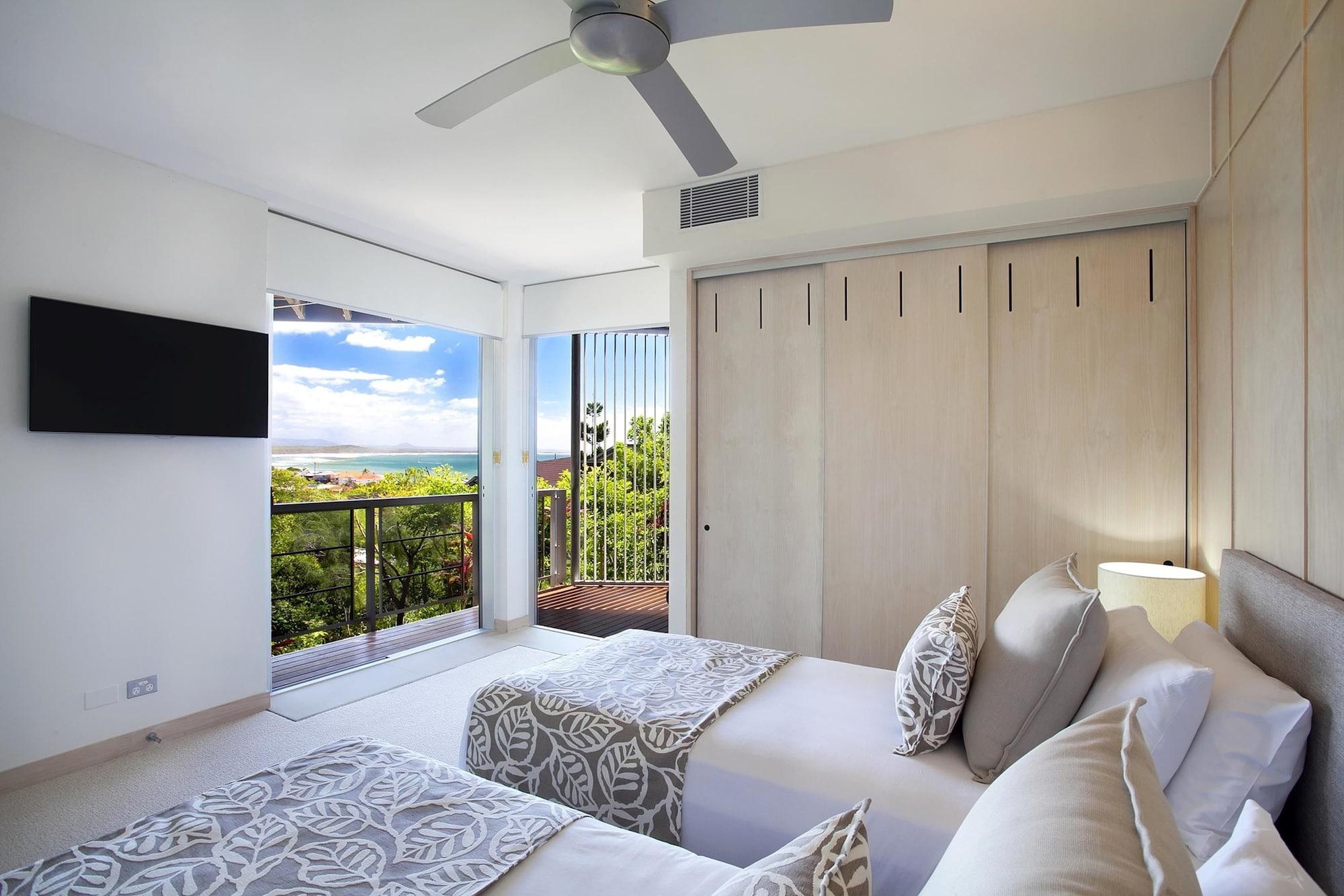 Peppers Noosa Resort And Villas Екстер'єр фото A bedroom at the hotel