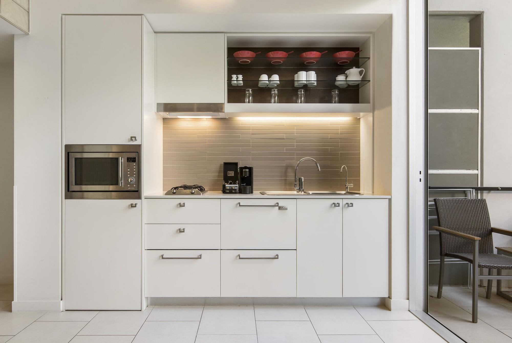 Peppers Noosa Resort And Villas Екстер'єр фото A small kitchen