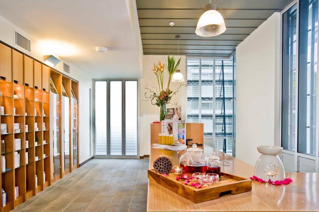 Peppers Noosa Resort And Villas Екстер'єр фото The Spa at The Dorchester