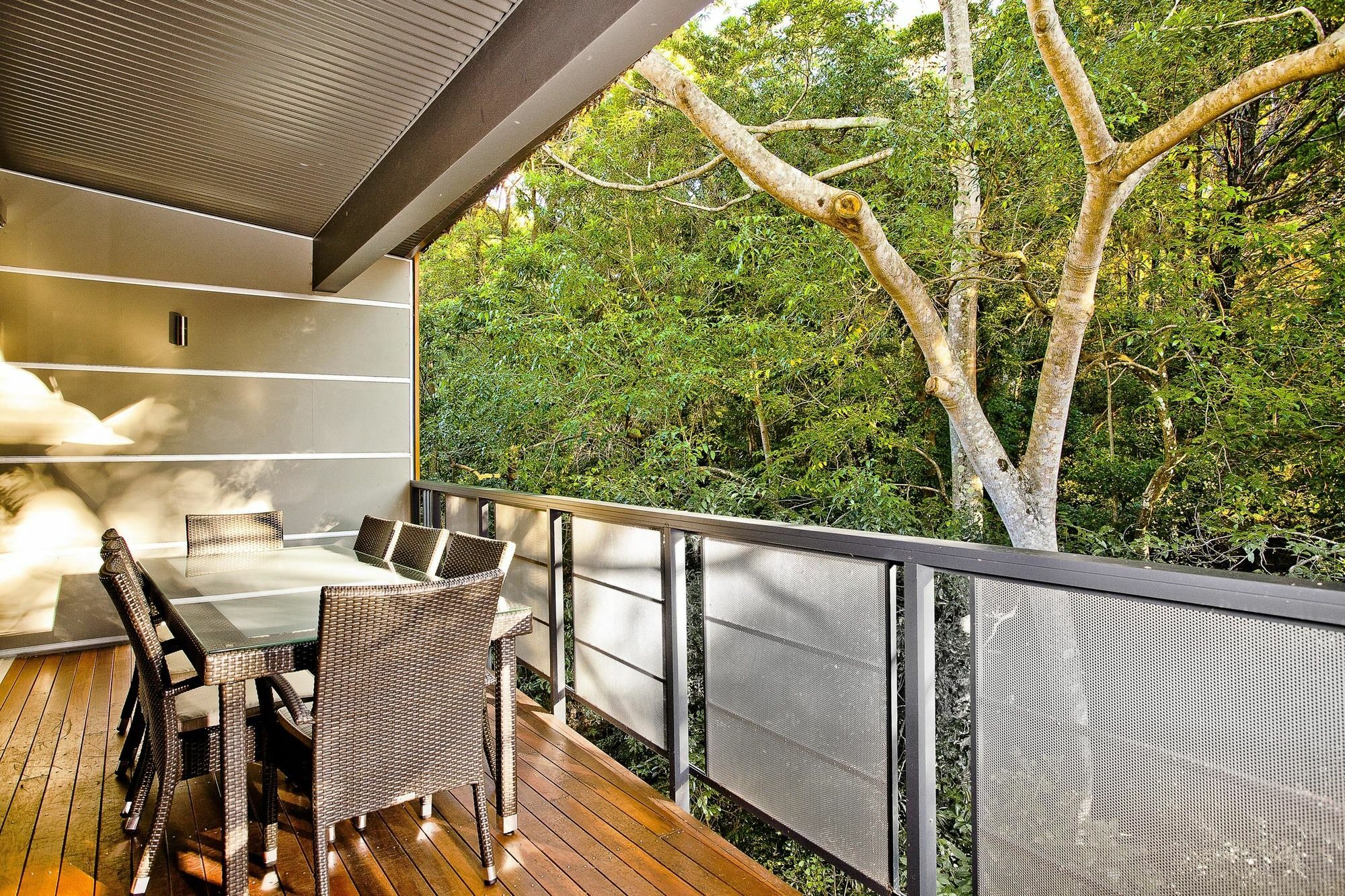 Peppers Noosa Resort And Villas Екстер'єр фото A balcony
